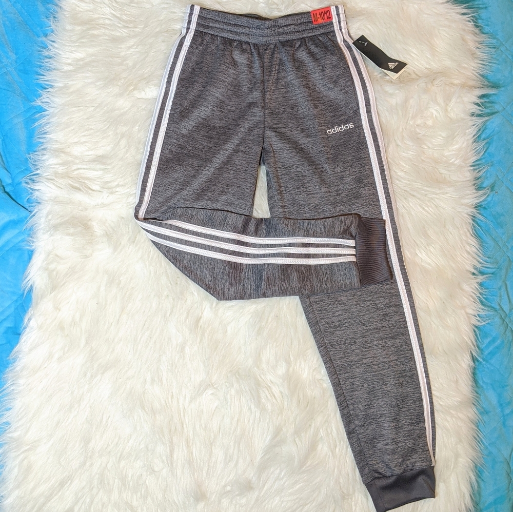 NWT Adidas Sweatpants Boys 10-12 Grey